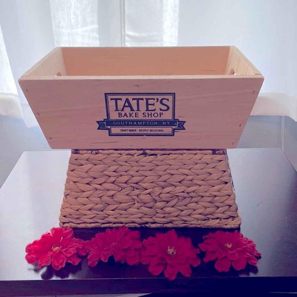 Wooden crate in used condition